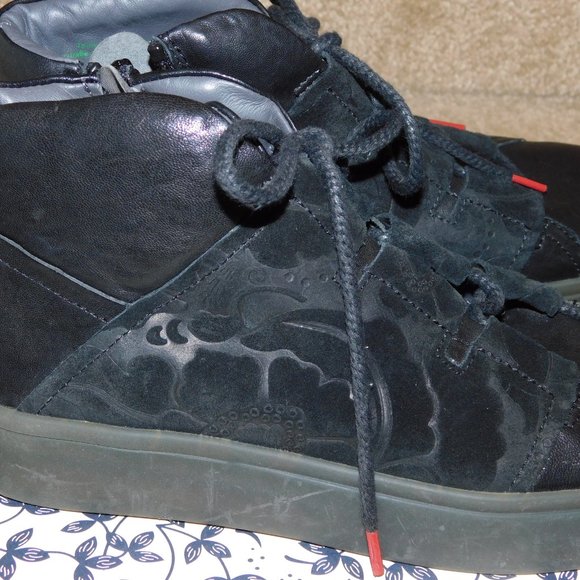 NIB $220 THINK! Black Leather / Suede Espresso Ankle Boots EU 35 U.S. 5 … - Picture 5 of 6